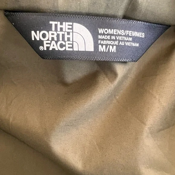 THE NORTH FACE WOMEN’S OLIVE GREEN ZIPPERED PUFFER OUTDOOR LIFESTYLE JACKET - Picture 13 of 16